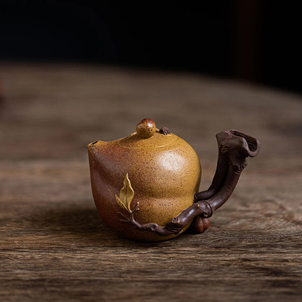 Peach Yixing Teapot 165ML