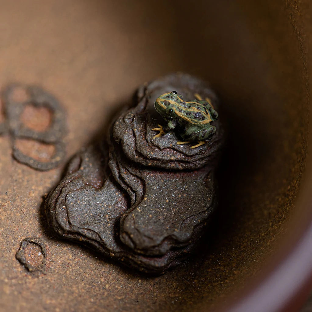 Frog Yixing Teacup (style 2) 95ml
